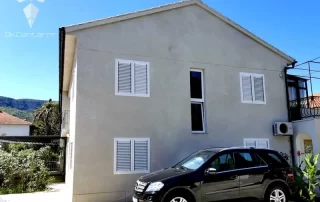 Tekuce Pluto Fasada Hvar 010