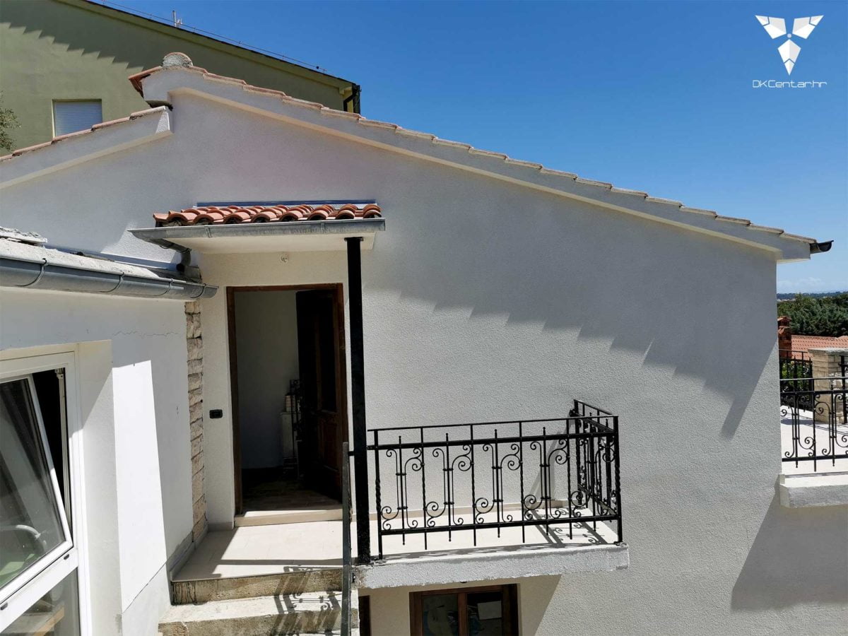 Premantura Fasada Tekuće Pluto